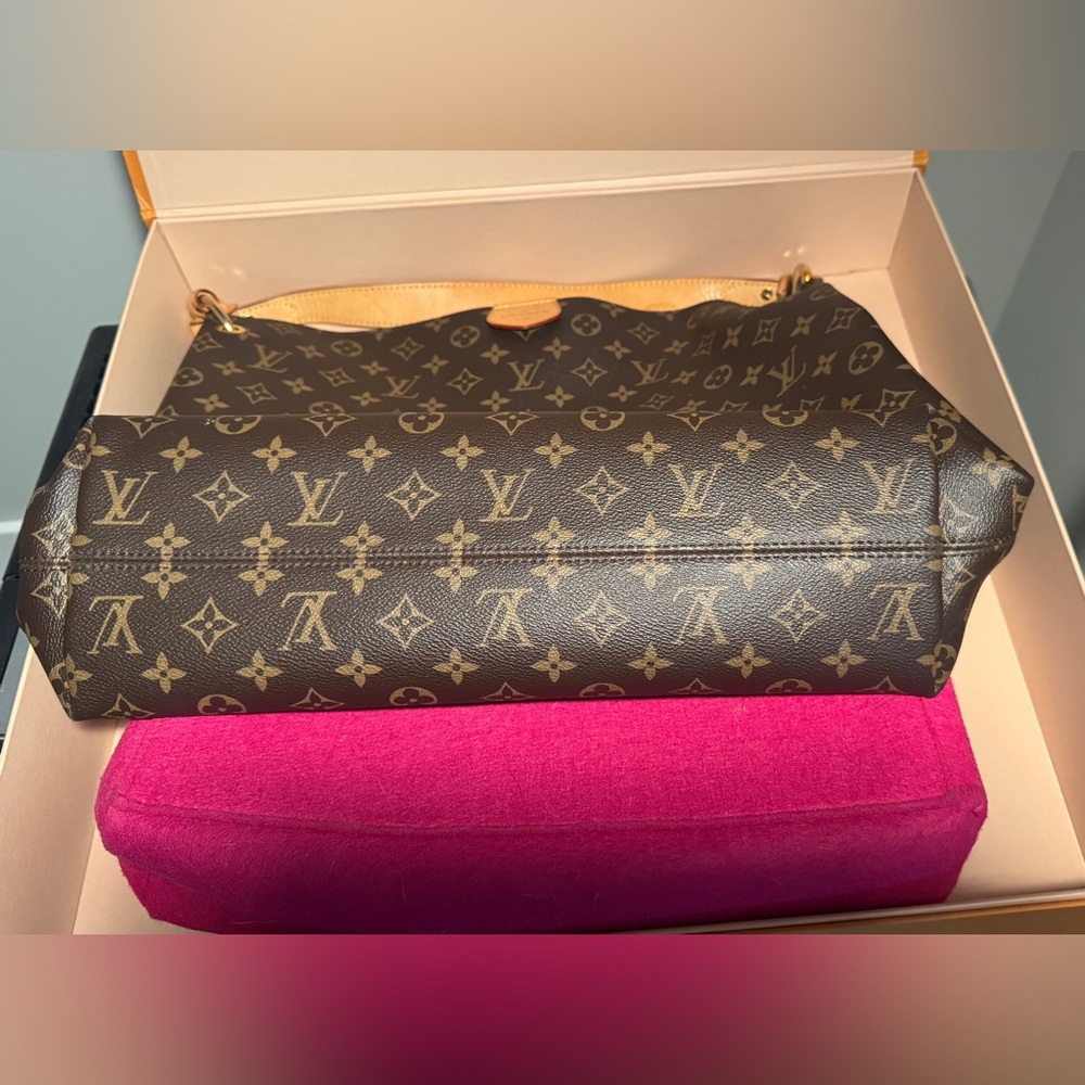 Excellent Condition Authentic Louis Vuitton Graceful MM - Picture 16 of 16